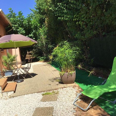 Appartement d'une chambre avec terrasse amenagee a Le Muy Extérieur photo